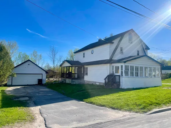 991 Route 374, Cadyville, NY 12918