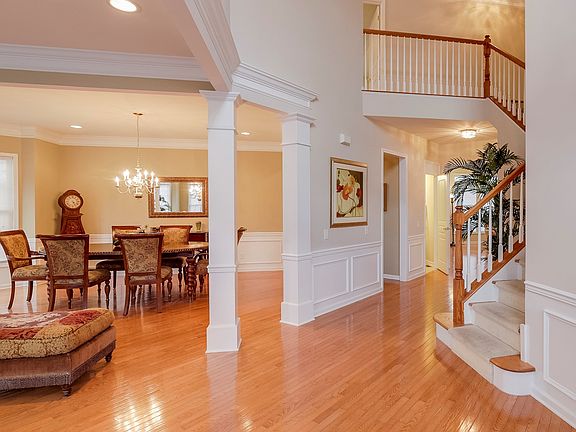 2 Story Foyer