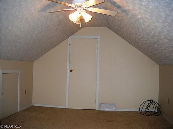 5th image of 114 Campers Dr