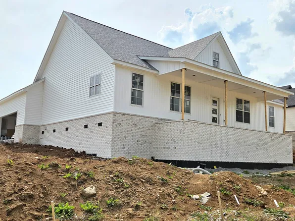 401 Krauss Dr, Nicholasville, KY 40356