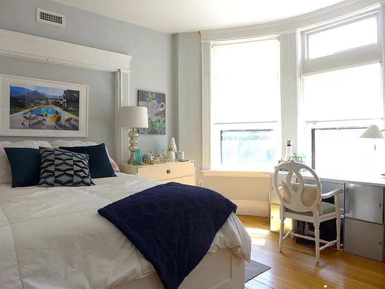 115 Longwood Ave — Photo 7