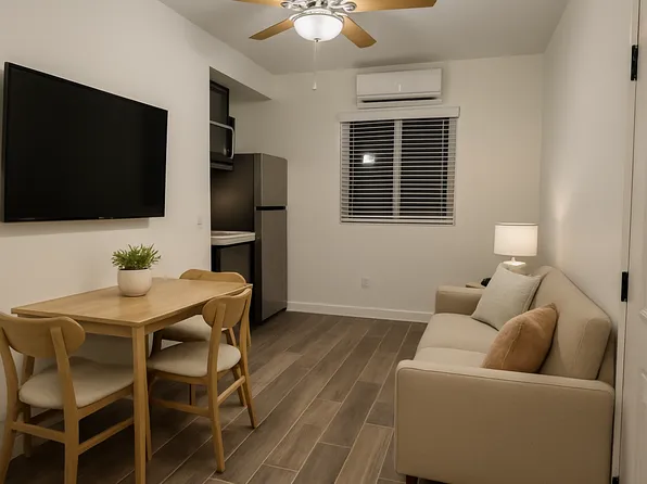 3033 San Miguel Dr, Lancaster, CA 93535