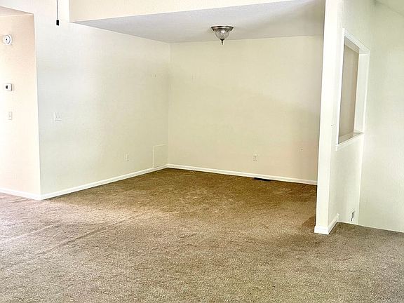 5th image of 1338 E 58th St #2B-2Ba-1450Sqft