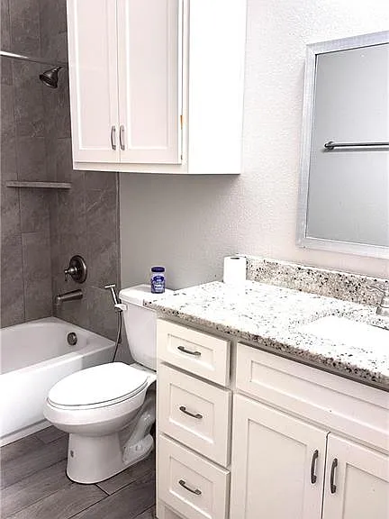 3734 Berkeley Dr — Photo 10