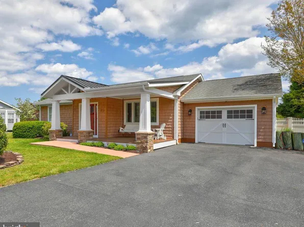 17 West Ave, Ocean View, DE 19970