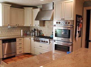 5017 E Saint Charles Ave, Lake Charles, LA 70605