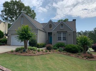 122 Village Rd, Greenwood, SC 29649