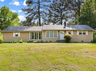 25103 Sterling Rd, Petersburg, VA 23803