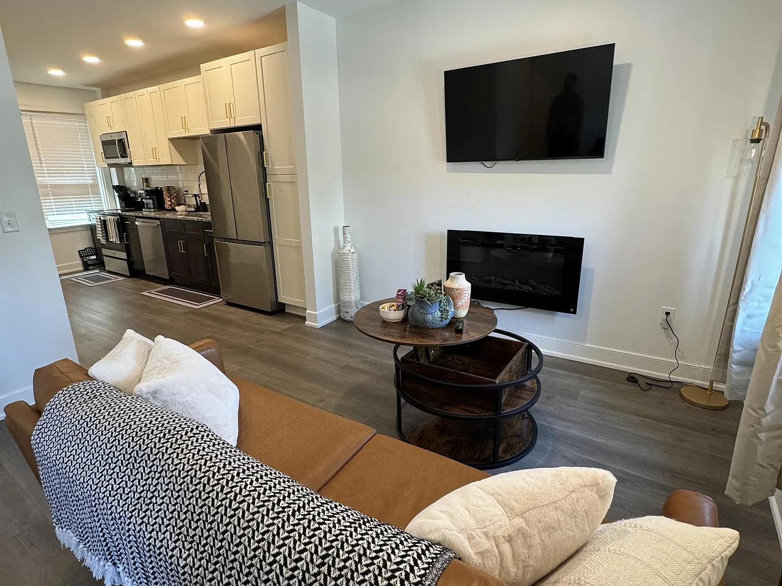 205 State Street - 3 — Photo 4