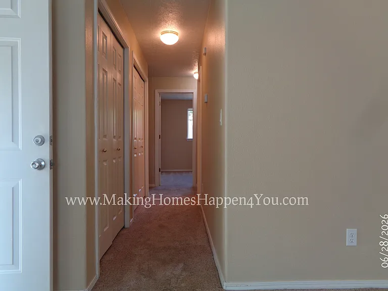 260 SW Oregon Trail Dr — Photo 15