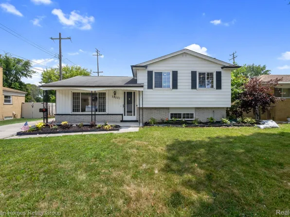 29521 Jacquelyn Dr, Livonia, MI 48154