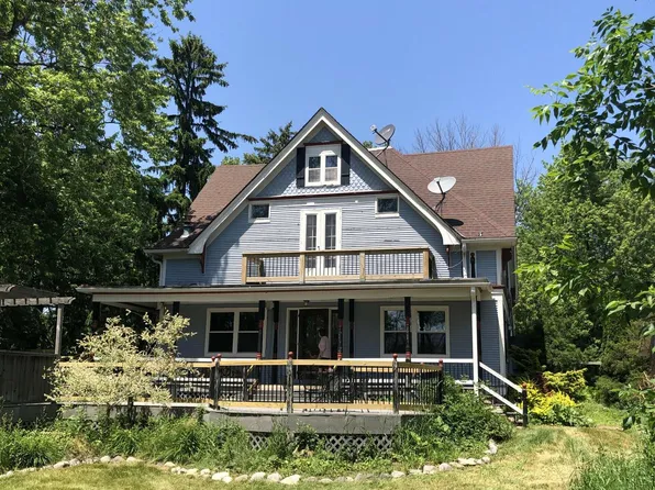 14136 North Port Washington ROAD, Mequon, WI 53097