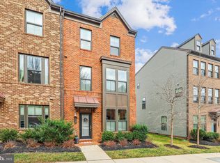 9341 Lemon Mint Ct, Fairfax, VA 22031