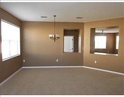 3rd image of 4903 Isle Elm Ct