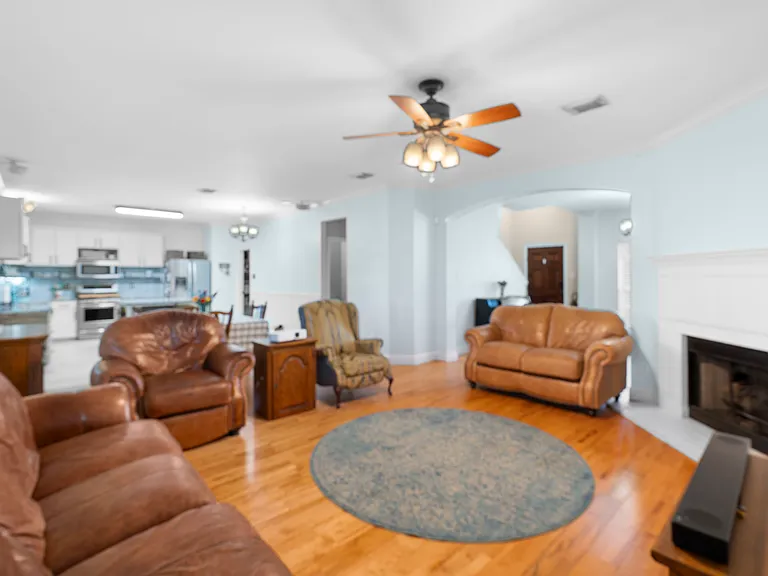 4506 Noble Ct — Photo 26