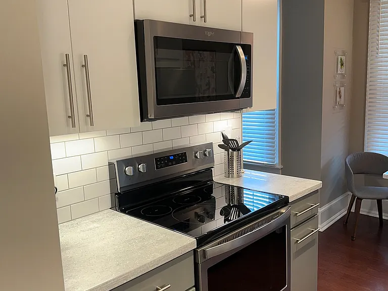 1154 Jefferson St #D — Photo 14