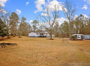 219 Skydive Dr, Raeford, NC 28376