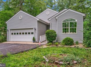 104 Birch Ct, Locust Grove, VA 22508