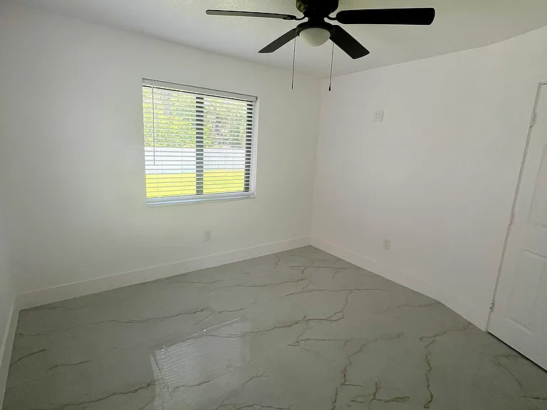 12020 W Golf Dr — Photo 16