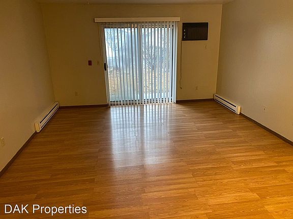 3rd image of W194N16510 Eagle Dr APT C6