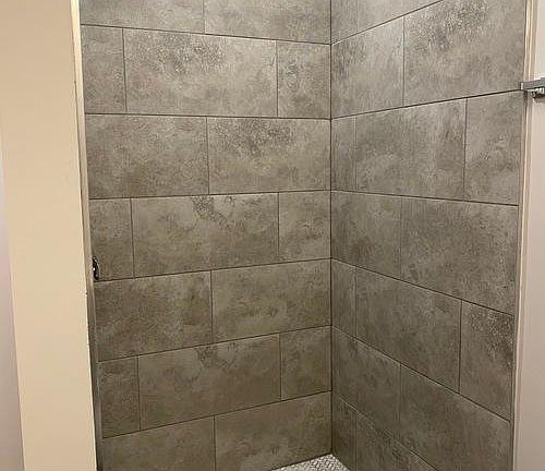 3rd image of 3331 S Ashland Ave #1F