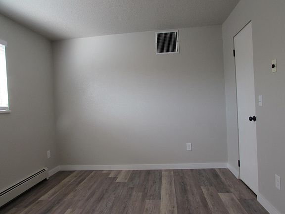 5th image of 420 Chipeta Ave #29