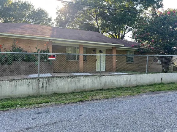 4120 Sanders St, Little Rock, AR 72206