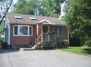 5 Iroquois Ave, Lake Hiawatha, NJ