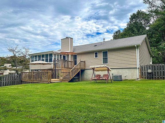 2nd image of 1794 Cherbourg Dr