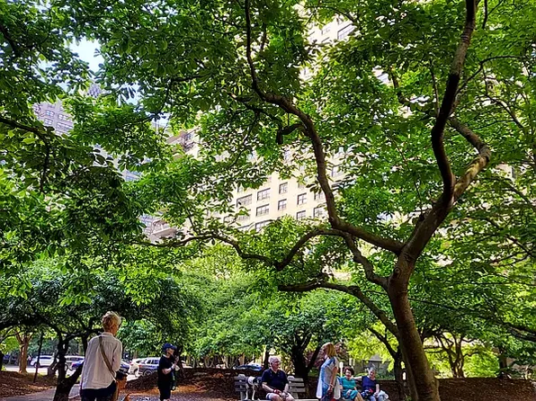 185 West End Avenue image 17 of 19