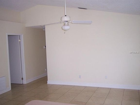 5th image of 766 W Lyman Ave