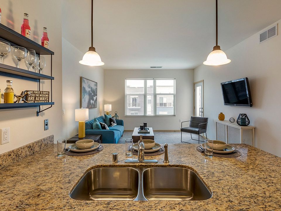 The Enclave Luxury Apartment Rentals Wauwatosa, WI Zillow