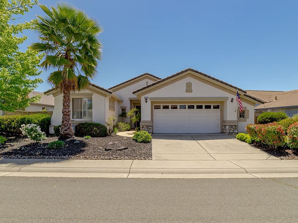 1st image of 1279 Rose Bouquet Dr