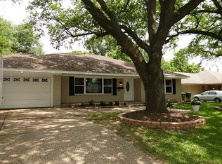 4318 Creekbend Dr, Houston, TX 77035