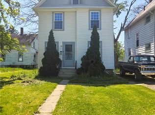 324 11th St, Elyria, OH 44035