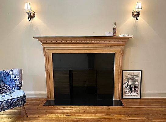 2nd image of 25 W 70th St APT 2B