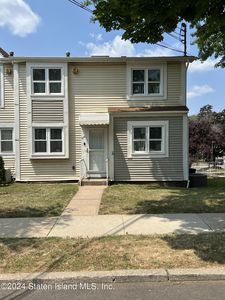 40 Grissom Ave, Staten Island, NY, 10314