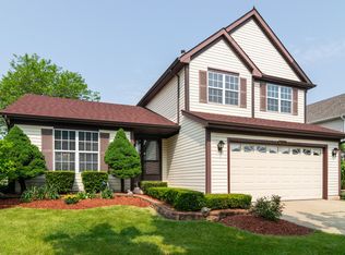 1308 Old Timber Ln, Hoffman Estates, IL 60192