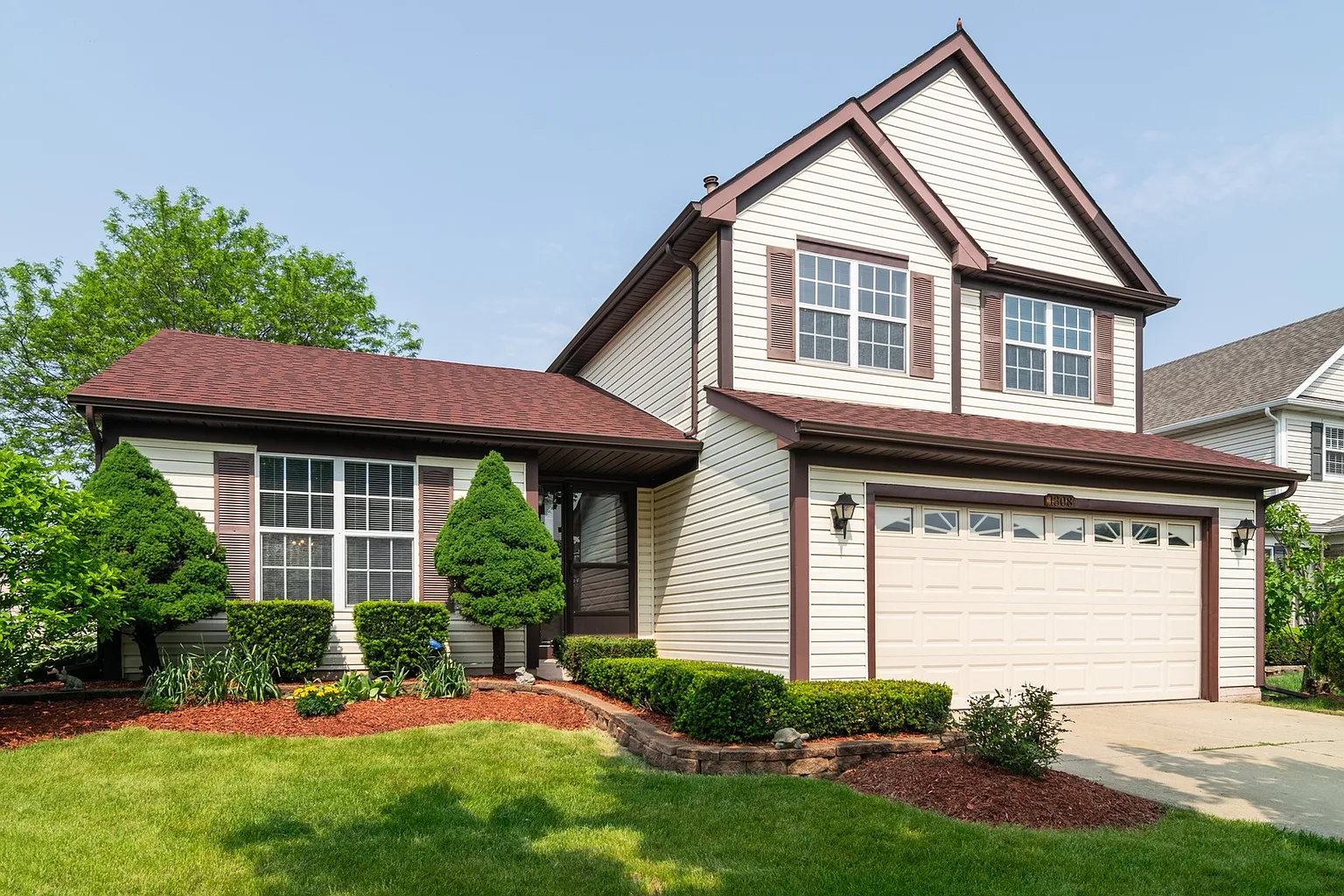 1308 Old Timber Ln photo 1