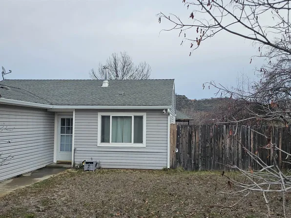 1508 Nugget Way, Yreka, CA 96097