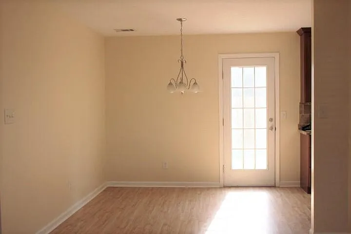 Corley Cir — Photo 6
