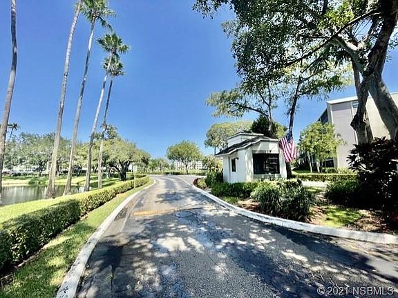 3rd image of 2221 Cypress Island Dr APT 305