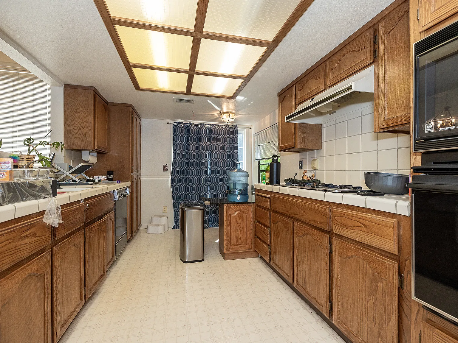 2 bed, 2.5 bath, 1771 sqft, $3,495 — Photo 4