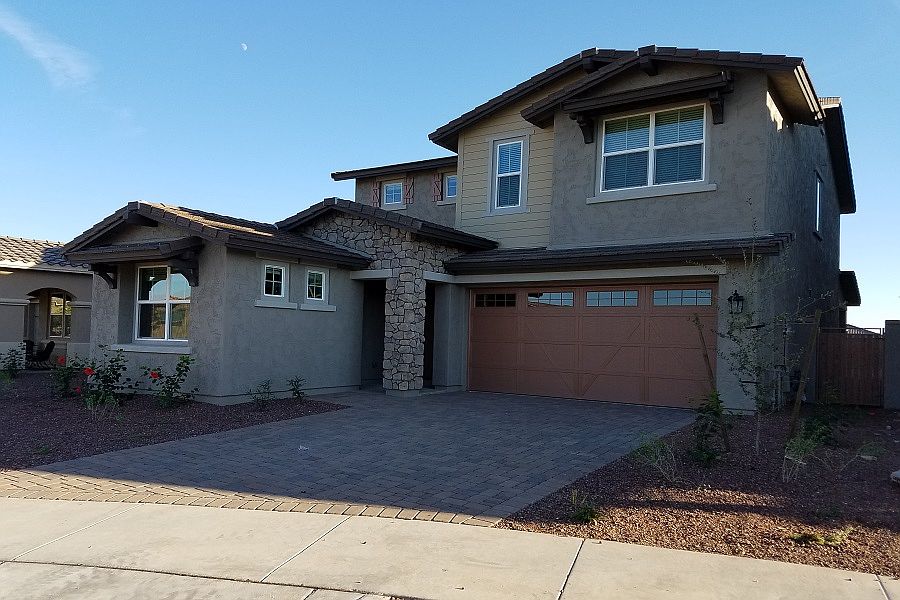 1st image of 20503 W Briarwood Dr