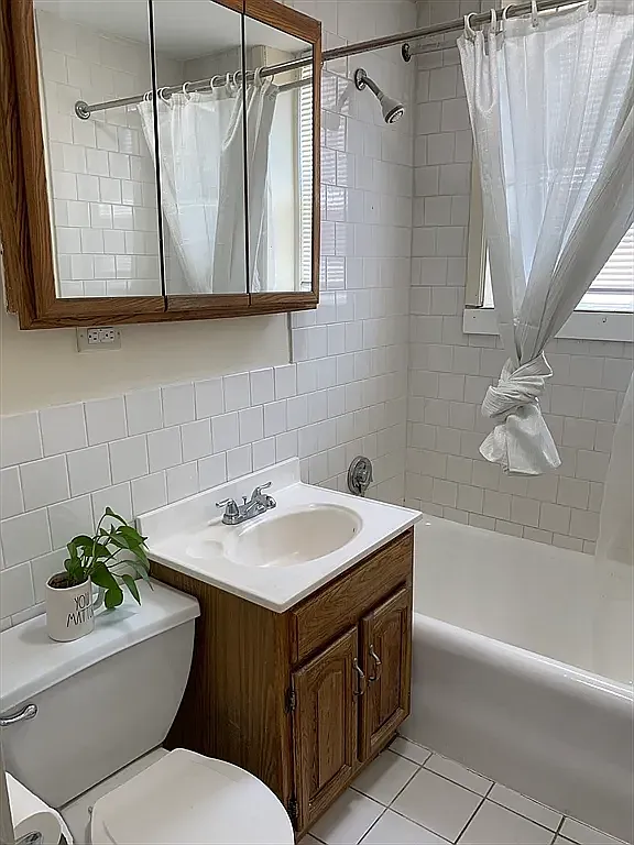 1 bed, 550 sqft, $2,500 — Photo 4