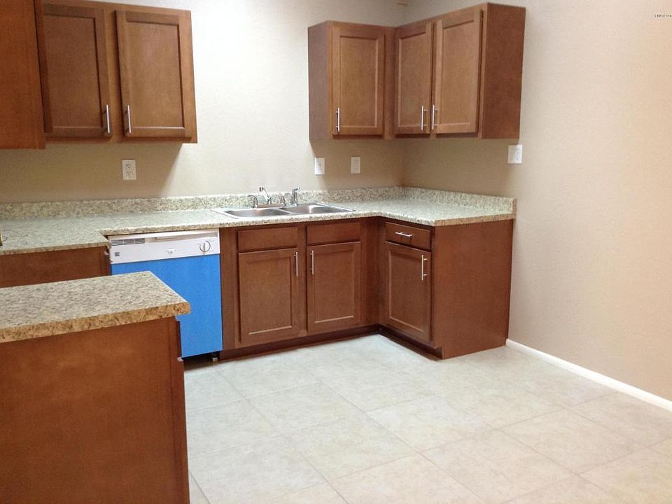 1st image of 4819 N 15th Ave APT 2