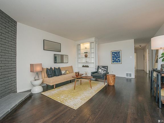 4th image of 147 Oakridge Dr