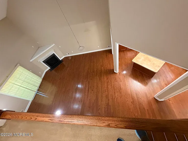 153 Birch Ave — Photo 2