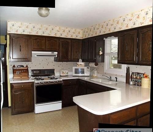 3rd image of 406 N Edgewood Ave