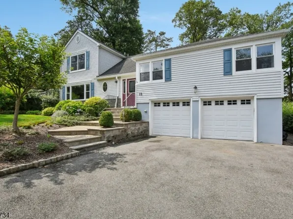 12 Elf Rd, West Orange Twp., NJ 07052